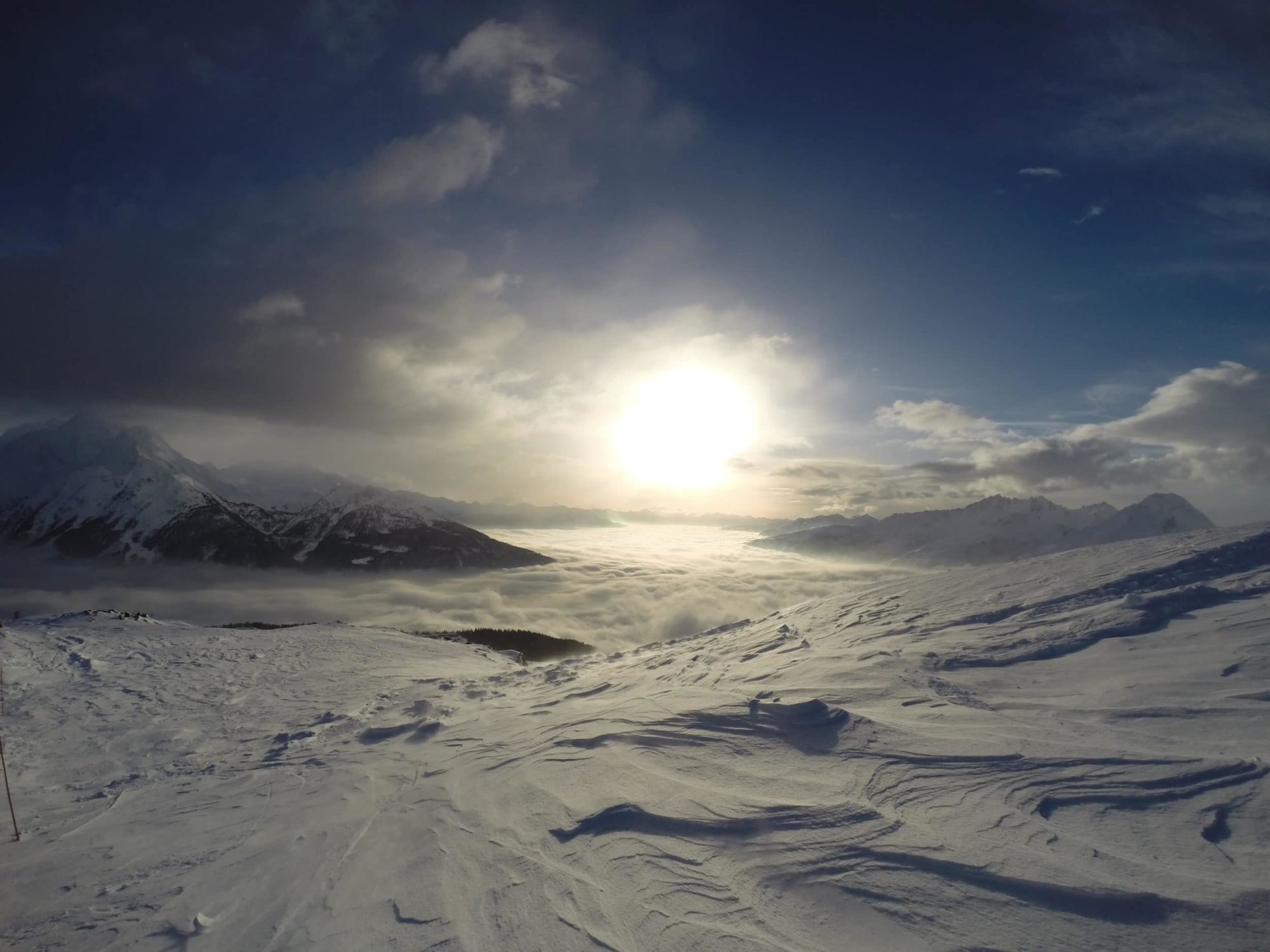 Montagnes et nuages à La Rosière